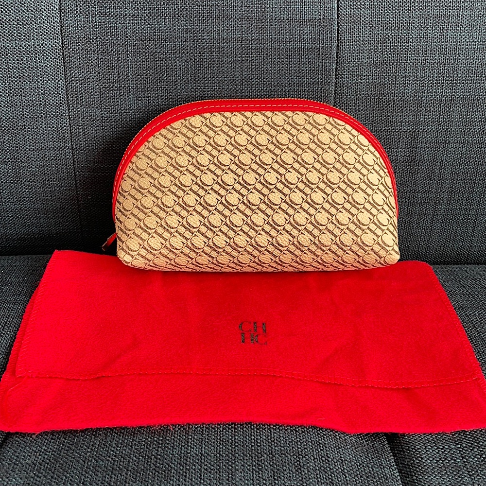 New Carolina Herrera traveller collection bag